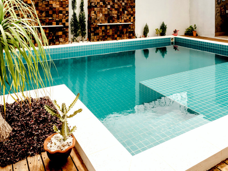 build swimming pool pattaya